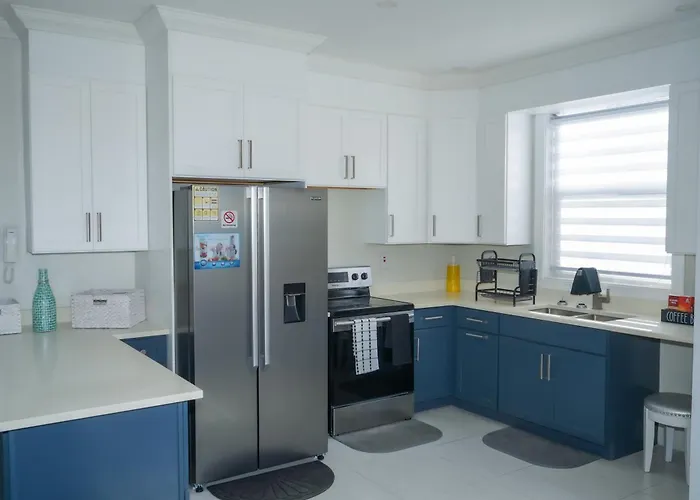 Apartment Breezy Cove In Montego Bay