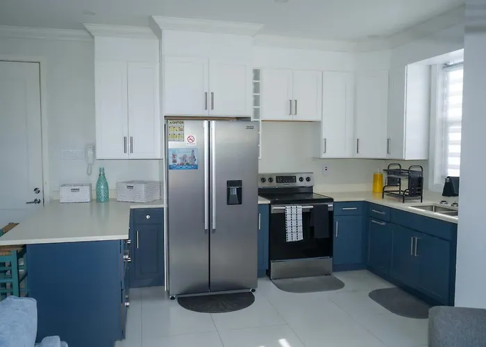 Apartment Breezy Cove In